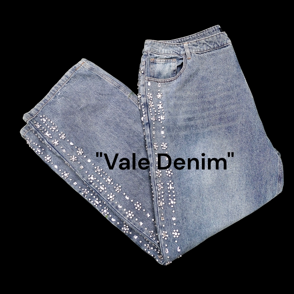 Blue Straight Leg Jeans with Vintage Fade